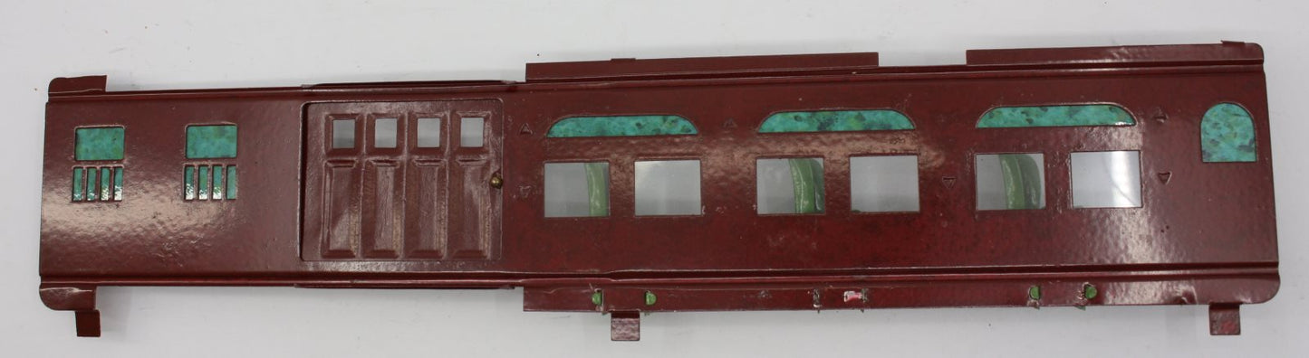 Lionel 418-207 Maroon Interior Wall with Door and Green Seats