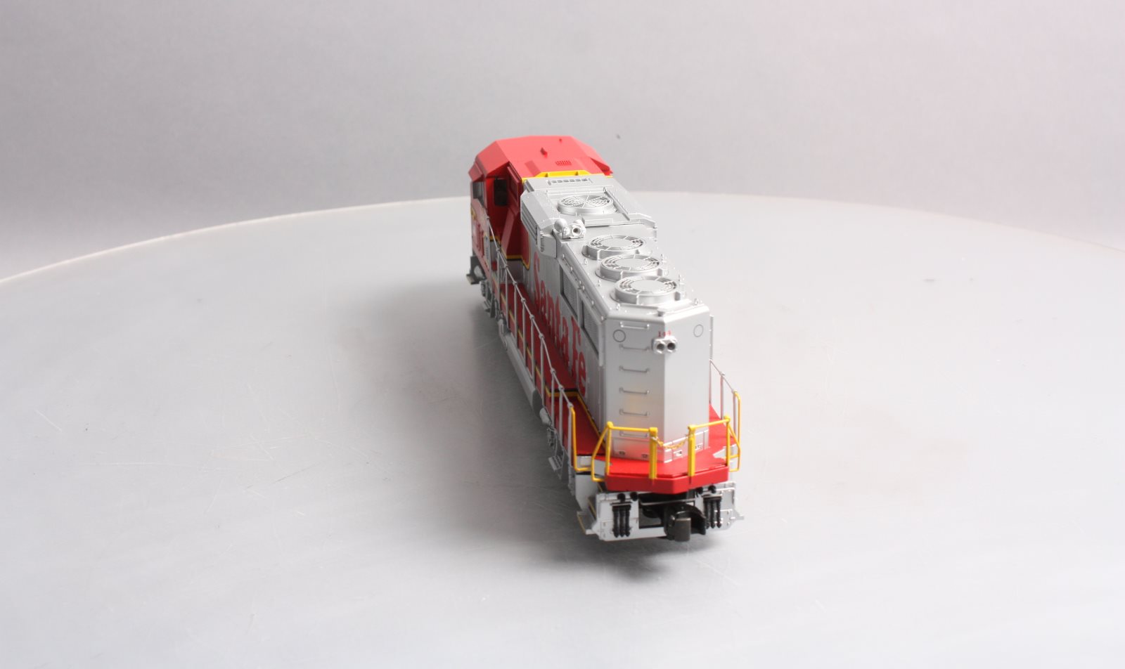 MTH 20-2462-3 Santa Fe GP-60M Non-POwered Diesel Engine #144 LN/Box