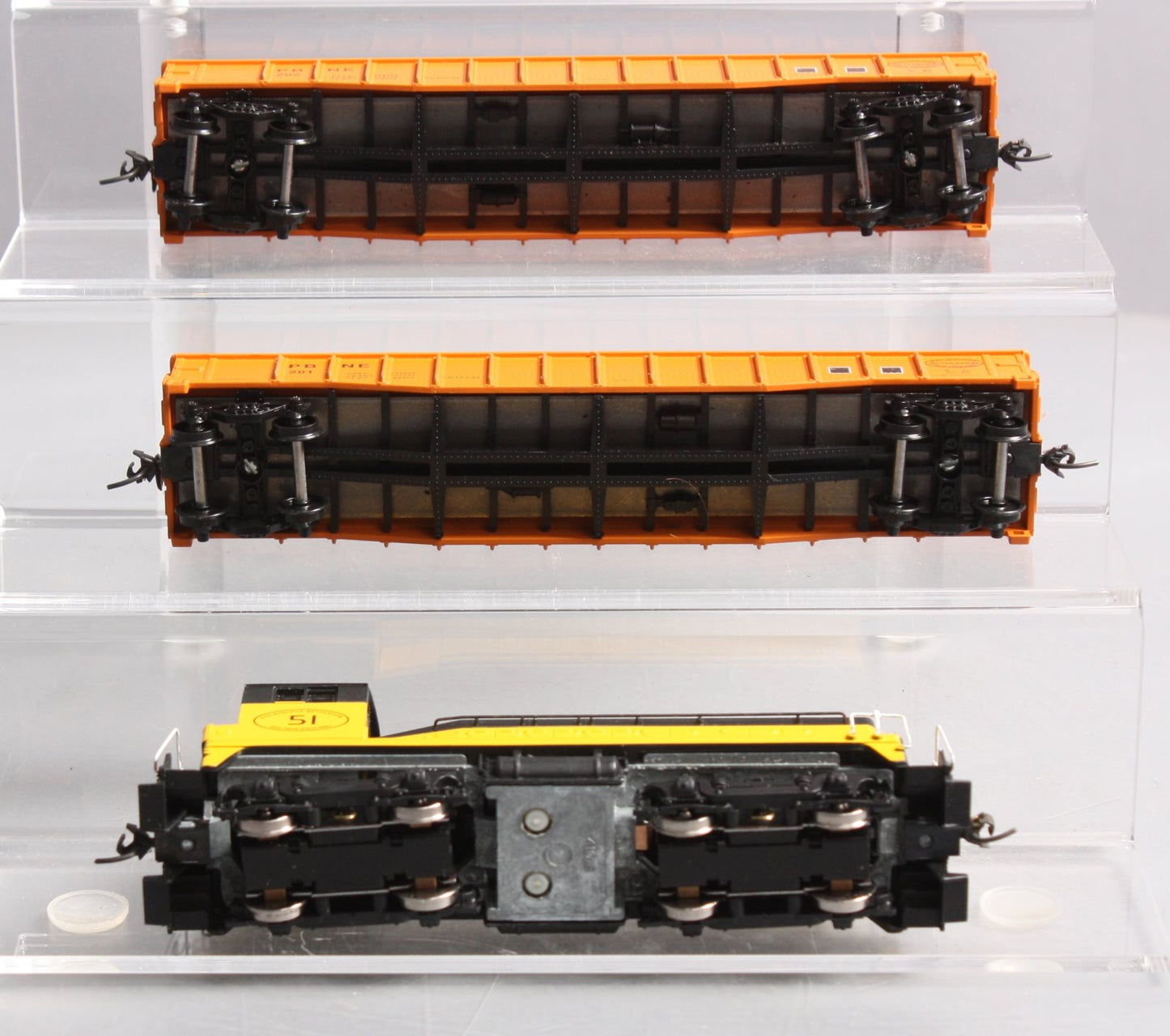 Athearn 2208 HO PBNE Special Edition SW-7 w/ 2 Gondolas