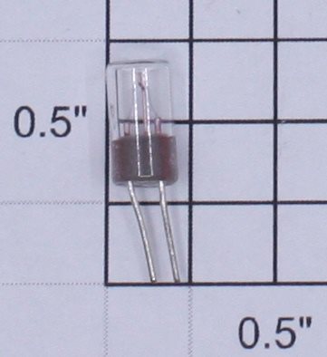 Lionel 418049-300 18 Volt 2-Pin Clear Light Bulb