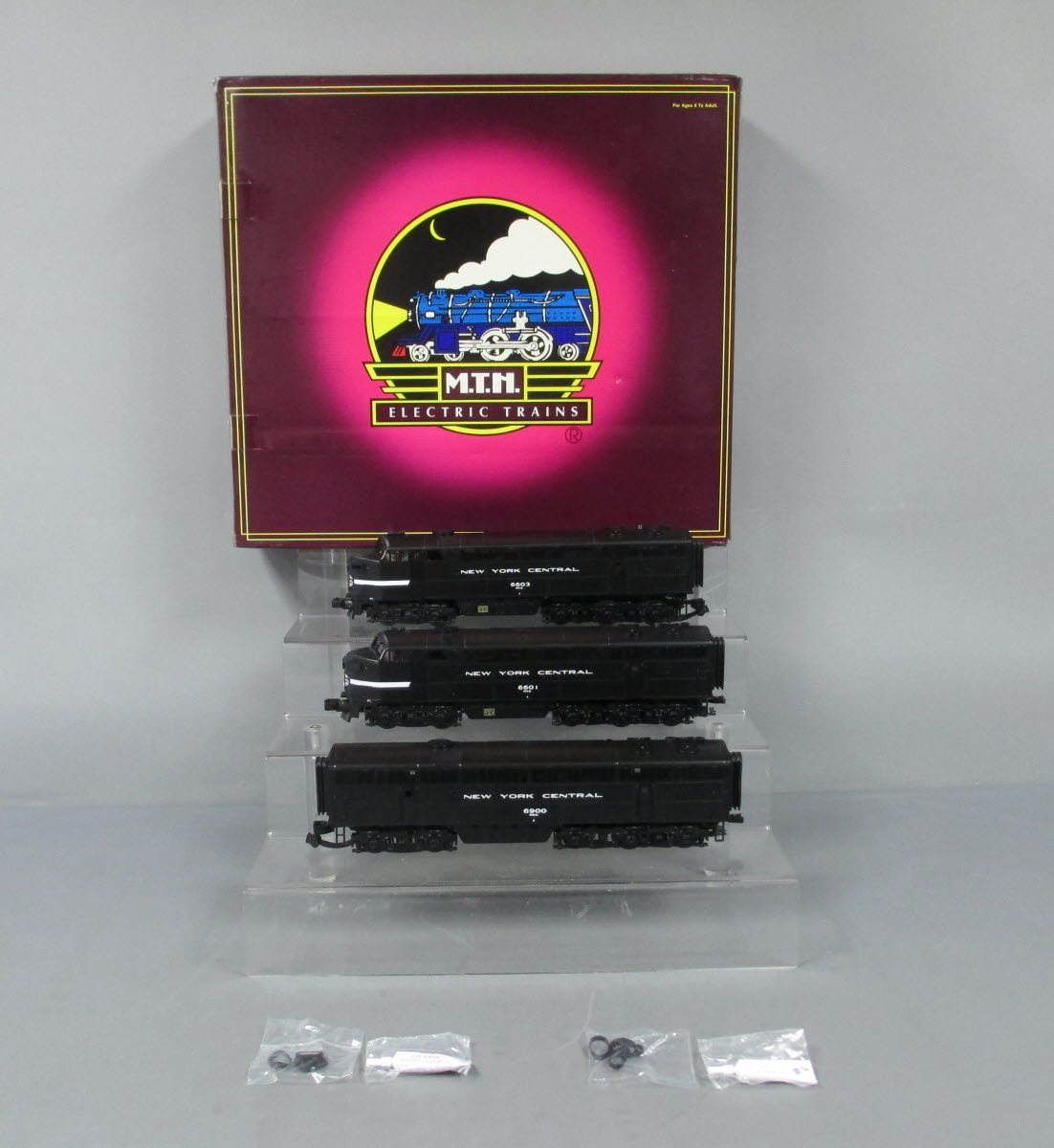 MTH 20-2416-1 O Gauge NYC C-Liner ABA Diesel Engine Set w/PS2 #6601/6603/6900 LN/Box