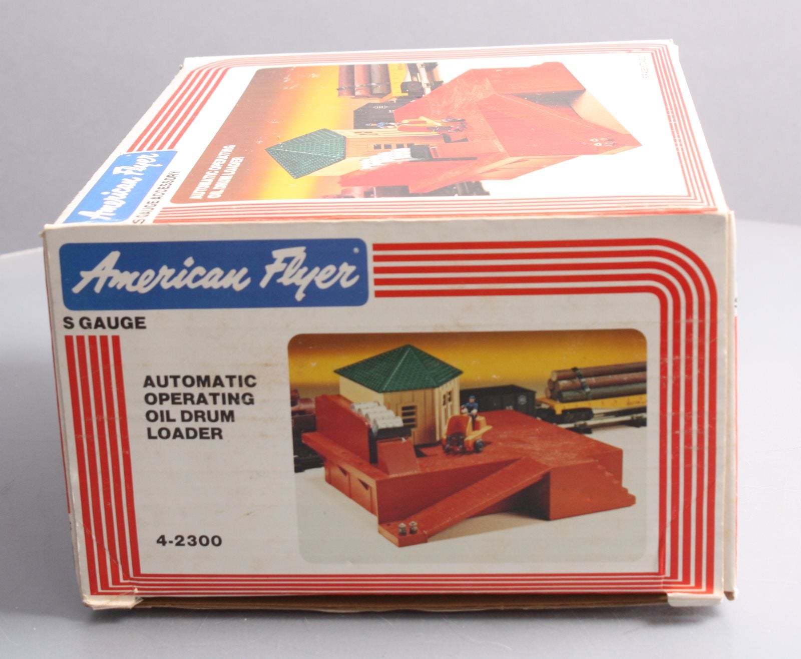 American Flyer 4-2300 S Scale Operating Oil Drum Loader LN/Box
