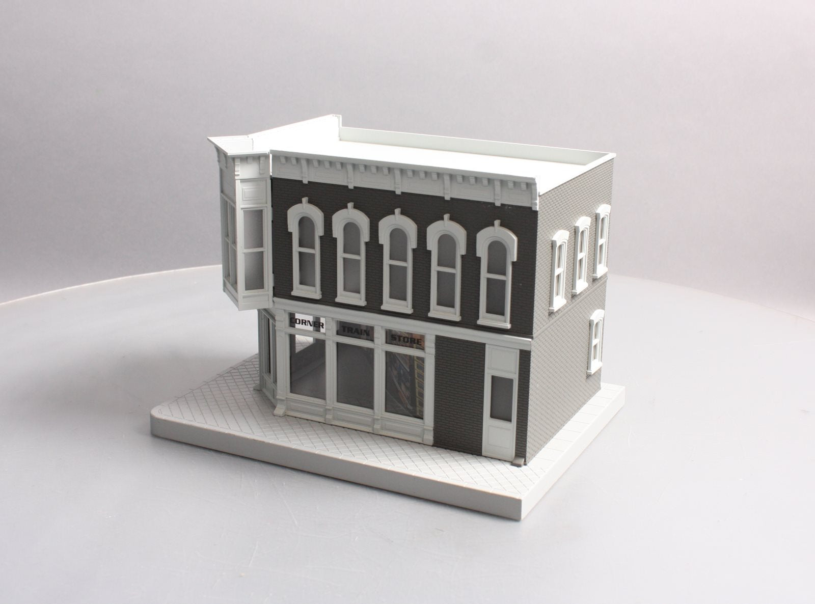MTH 30-9085 Train Store Corner Building LN/Box