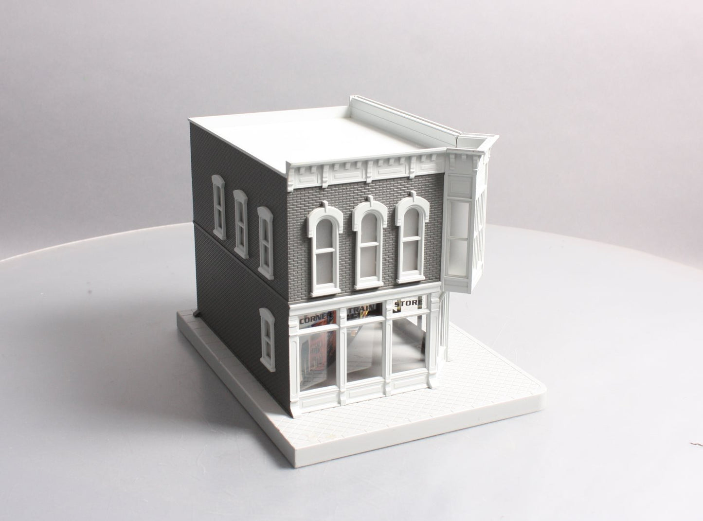 MTH 30-9085 Train Store Corner Building LN/Box