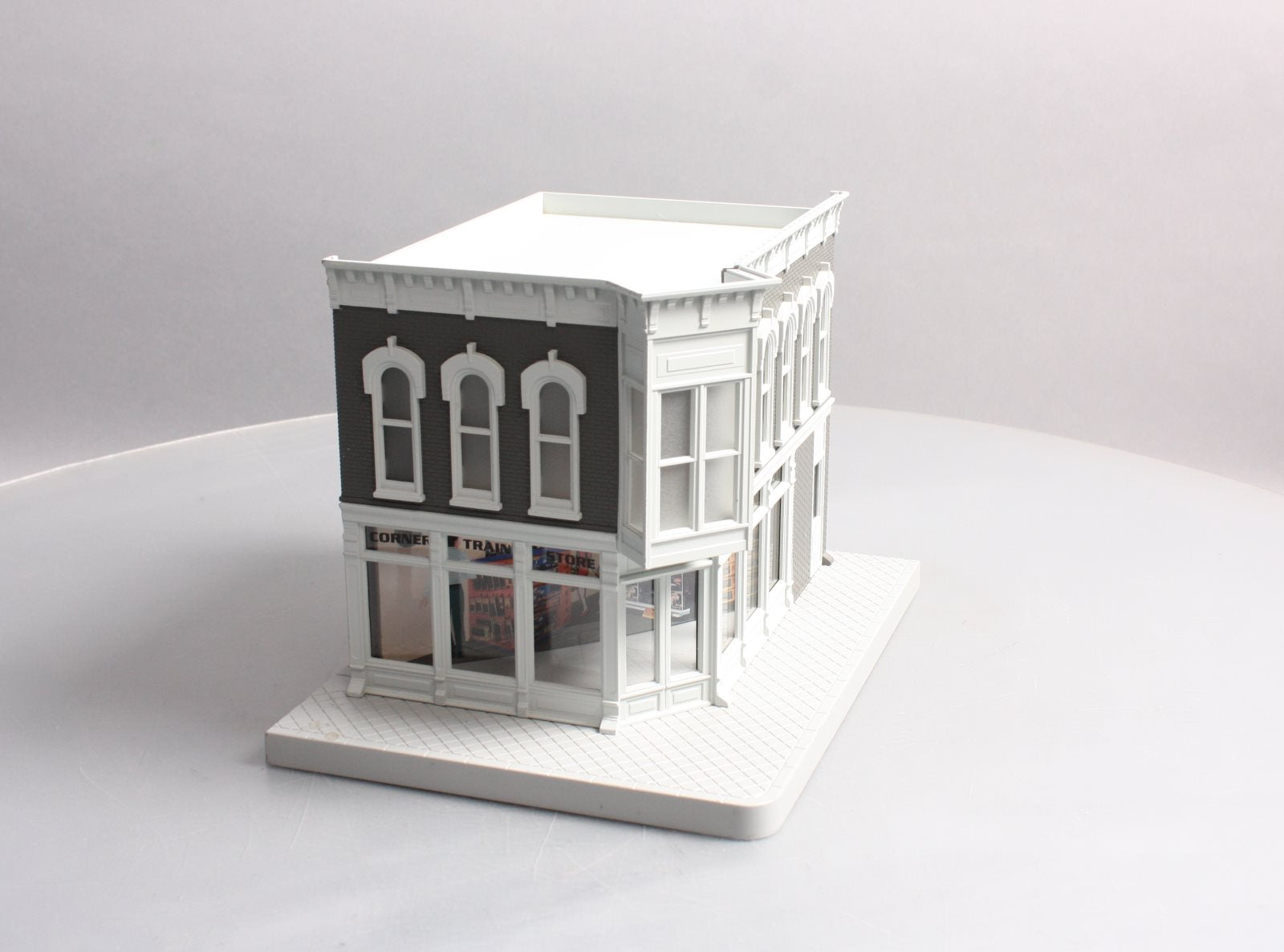 MTH 30-9085 Train Store Corner Building LN/Box