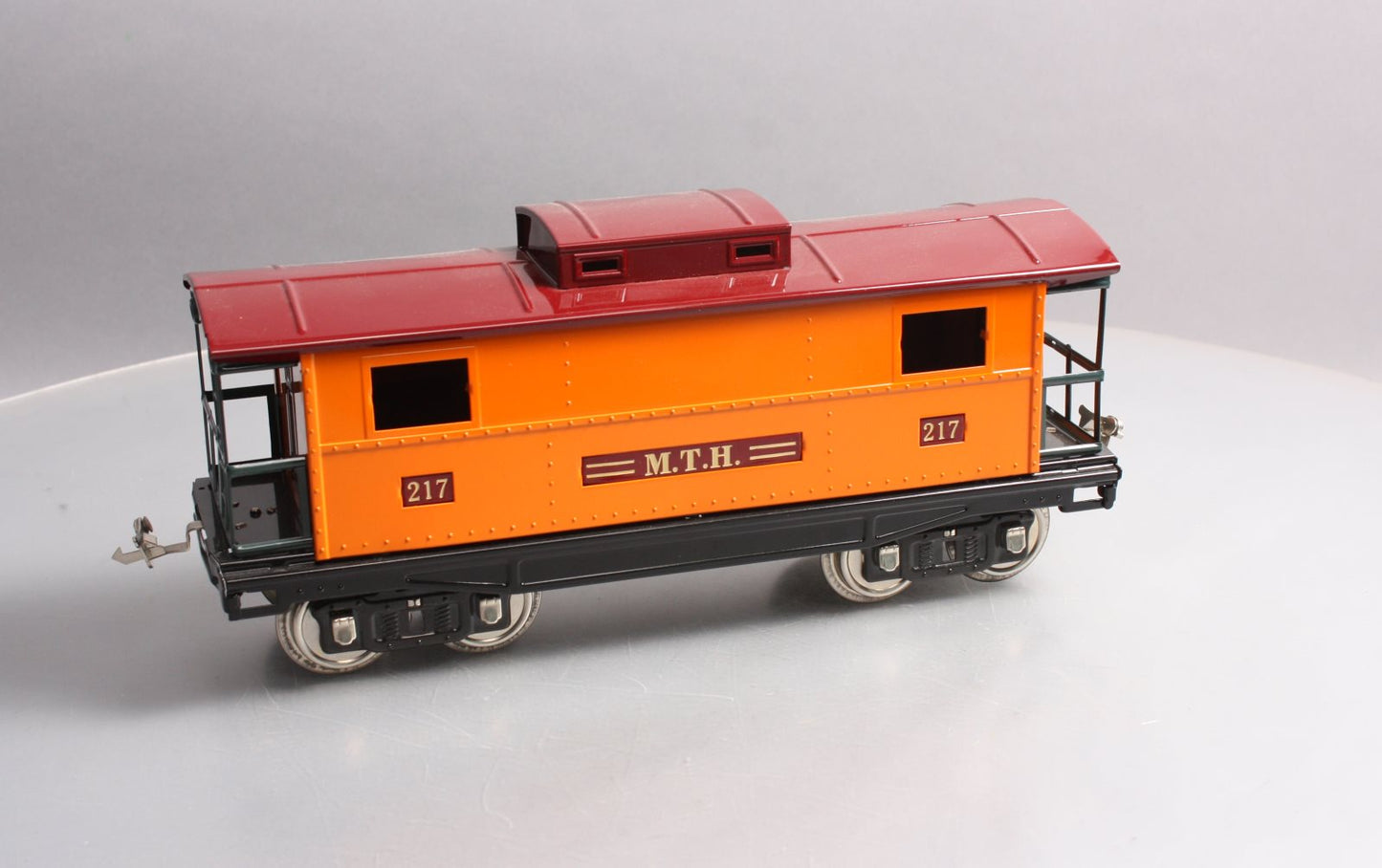 MTH 10-2043 Std. Gauge MTH Lines Orange & Maroon w/Brass 200 Series Caboose