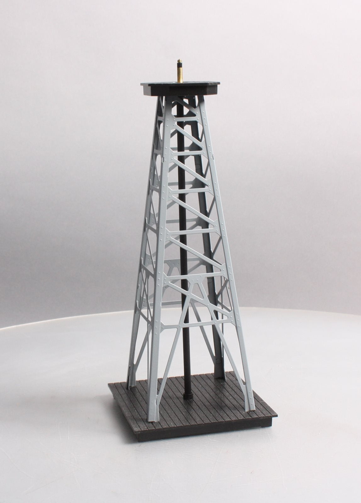 Lionel 6-12889 O Gauge Operating Windmill LN/Box