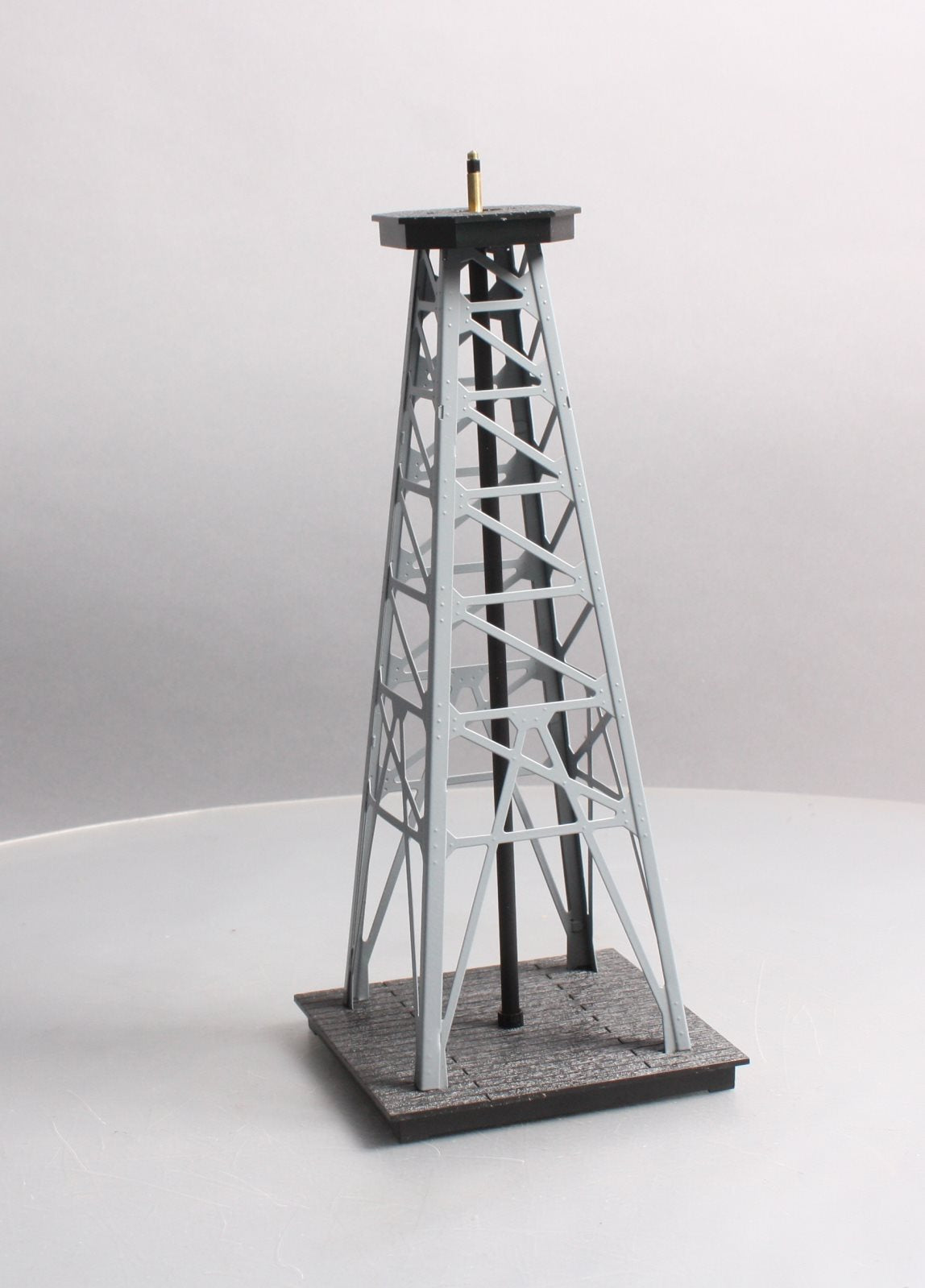 Lionel 6-12889 O Gauge Operating Windmill LN/Box