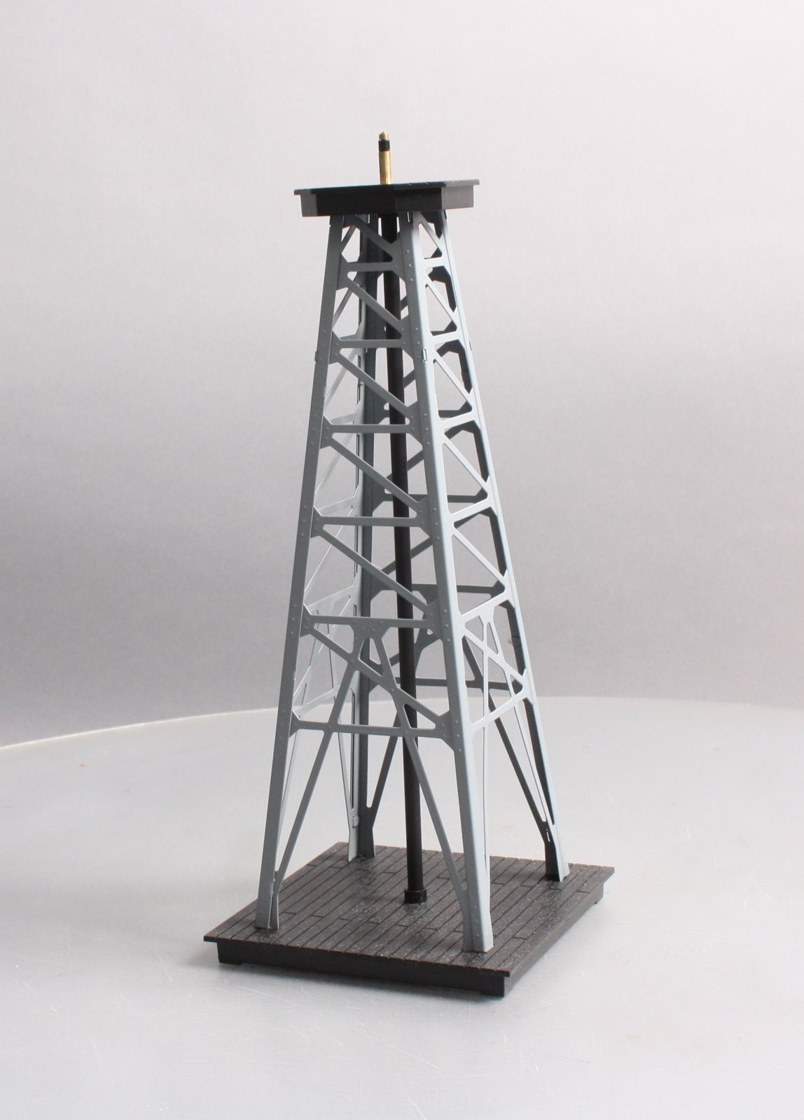Lionel 6-12889 O Gauge Operating Windmill LN/Box