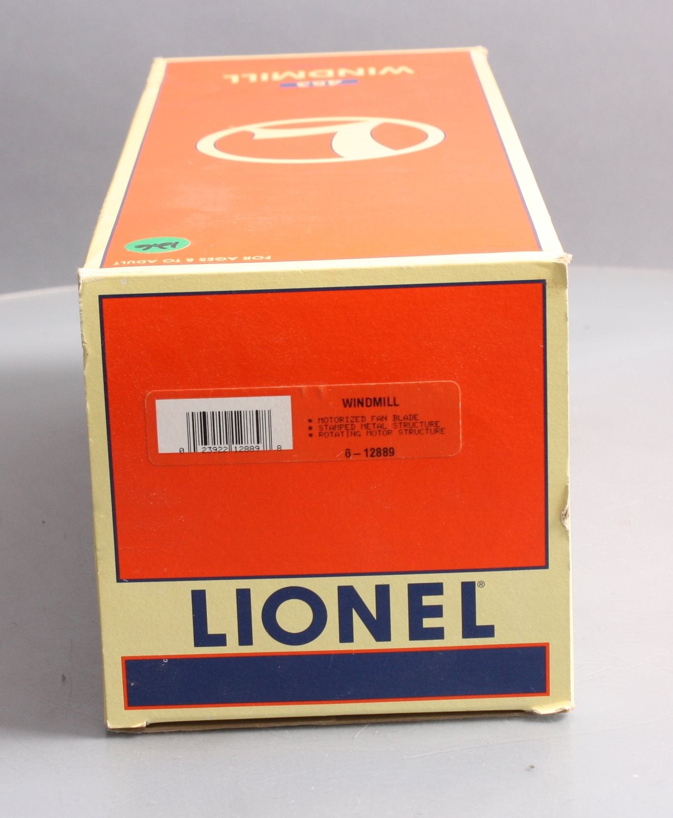 Lionel 6-12889 O Gauge Operating Windmill LN/Box