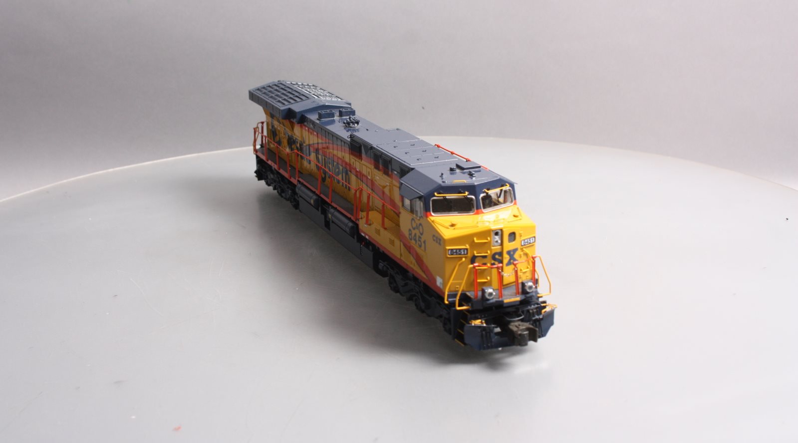 Lionel 6-38405 O Gauge CSX Heritage AC6000 Diesel Locomotive #8451 LN/Box