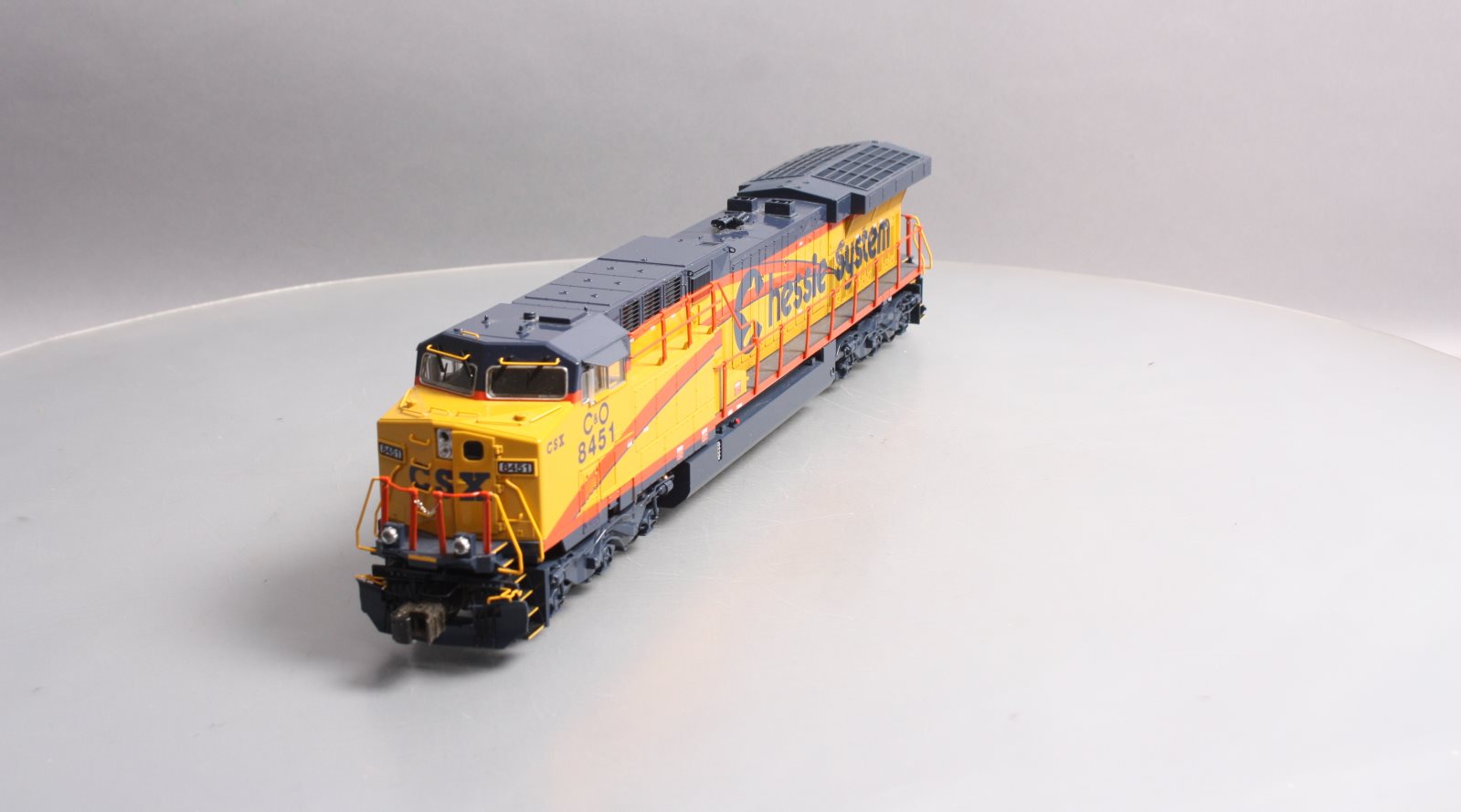 Lionel 6-38405 O Gauge CSX Heritage AC6000 Diesel Locomotive #8451 LN/Box