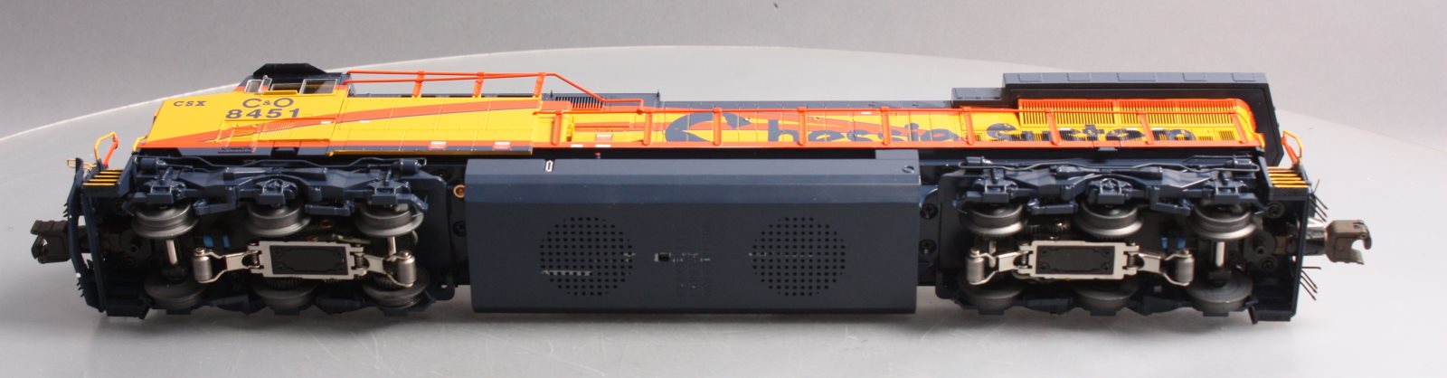 Lionel 6-38405 O Gauge CSX Heritage AC6000 Diesel Locomotive #8451 LN/Box