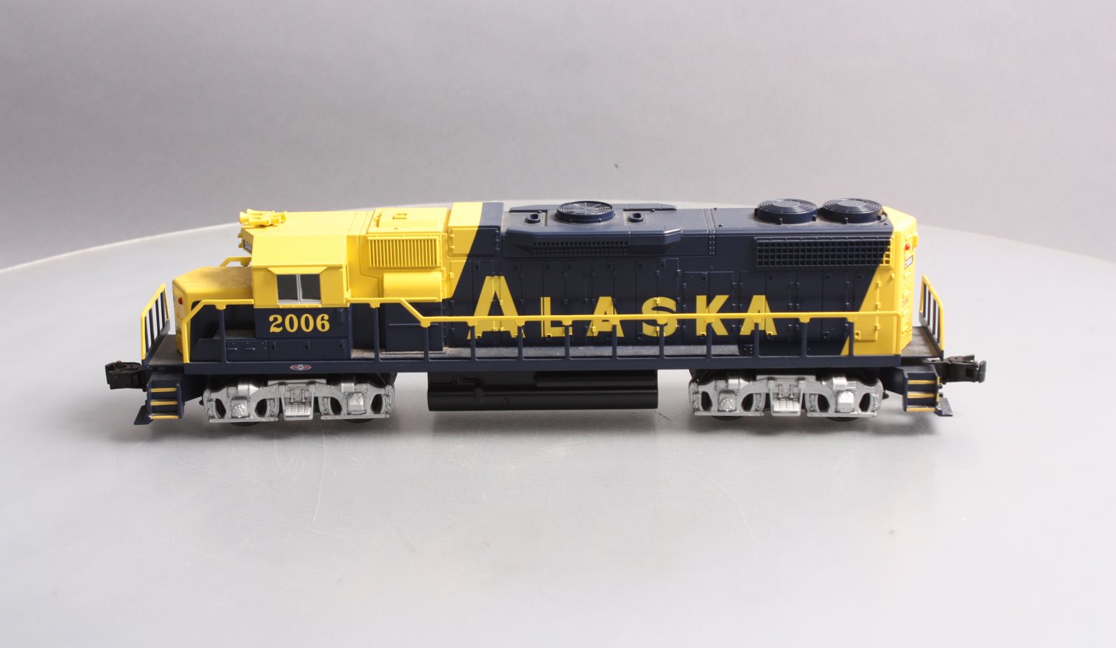 Williams 21317 O Gauge Alaska Railroad GP38 Dummy Diesel Locomotive #2006 MT/Box
