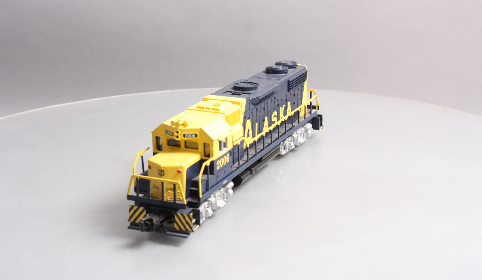 Williams 21317 O Gauge Alaska Railroad GP38 Dummy Diesel Locomotive #2006 MT/Box