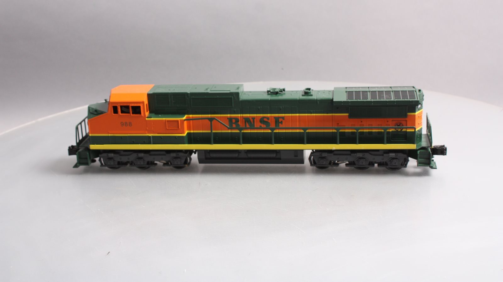 Williams 20401 O Gauge BNSF Dash 9 Powered Diesel Locomotive #968