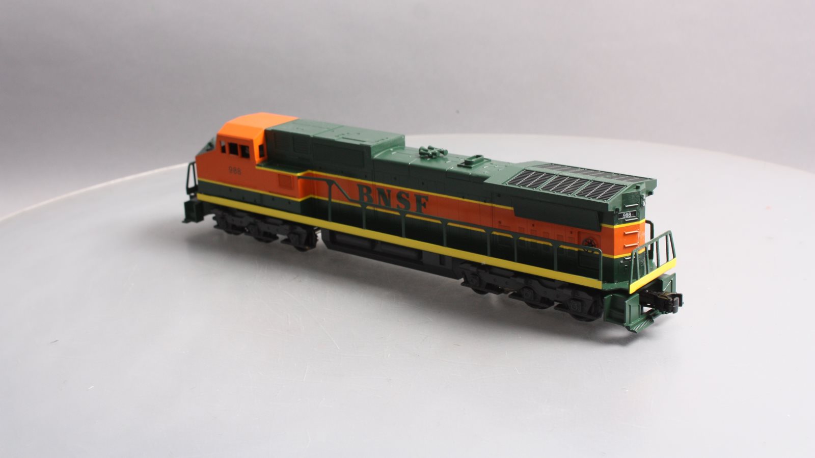Williams 20401 O Gauge BNSF Dash 9 Powered Diesel Locomotive #968