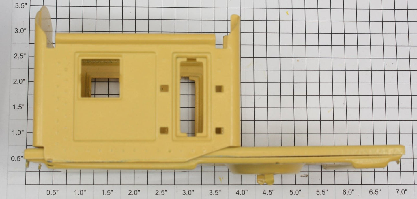 Lionel 810-01 Pale Yellow Incomplete Body Base of Derrick Crane Car