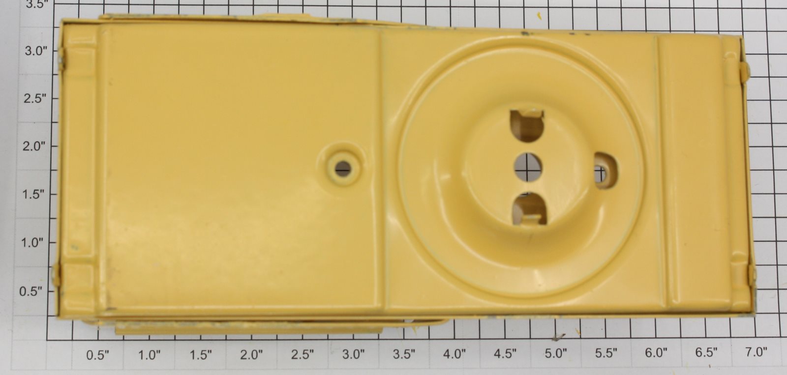 Lionel 810-01 Pale Yellow Incomplete Body Base of Derrick Crane Car