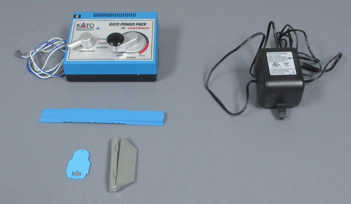 Kato 20-850-1 N Unitrack M1 Basic Oval Track Starter Set NIB