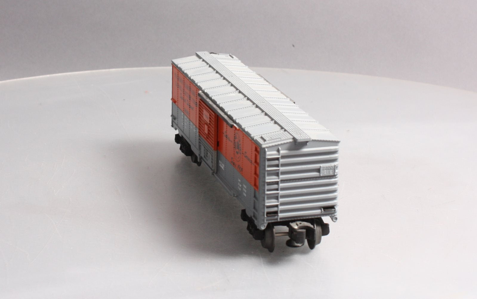 Lionel 6-19816 O Gauge Madison Hardware Operating Boxcar #190991 LN/Box