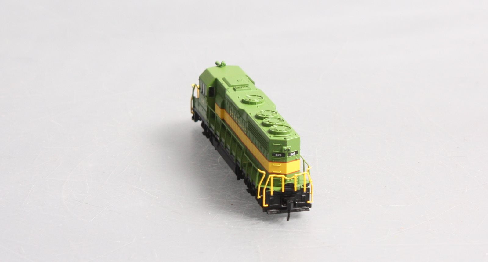Atlas 53937 N Seaboard GP-40 Diesel Locomotive #626 w/DCC