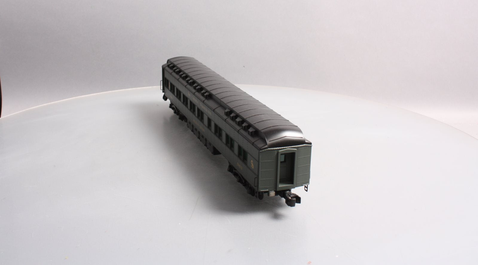Lionel 6-15575 O C&O The George Washington Heavyweight Station Sounds Diner Car