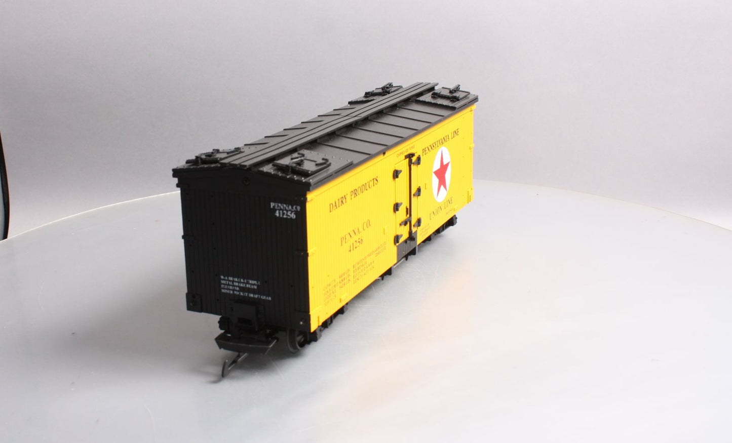 USA Trains 1656 G Penn Union Line Reefer Car #41256 LN/Box