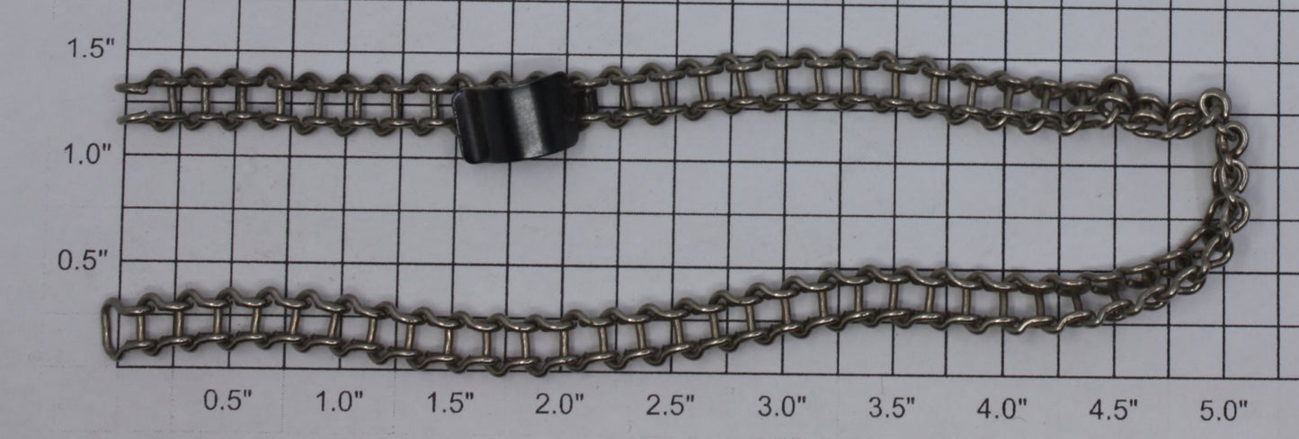Lionel 164-30 Conveyor Chain and Incomplete Lifting Arms