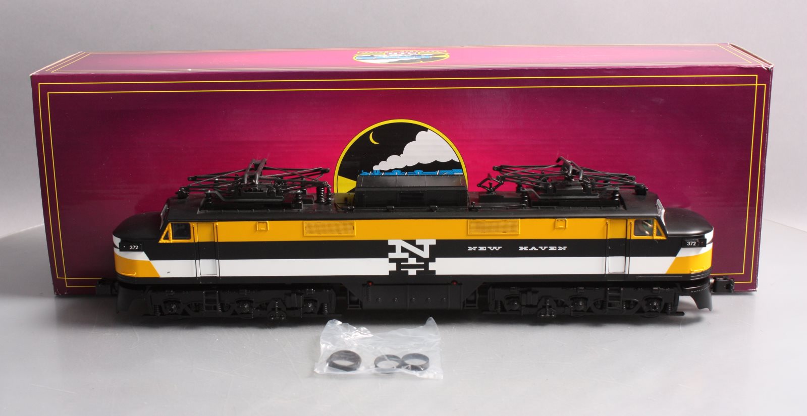 MTH 20-5662-1 O Gauge New Haven EP-5 Electric Locomotive #372 w