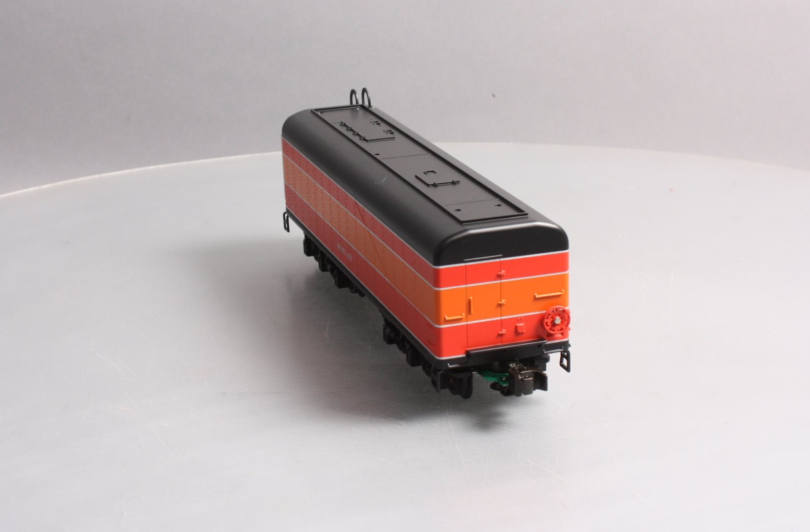 MTH 20-3037 O Gauge Southern Pacific GS-4 Daylight Auxiliary Water Tender #4219 LN/Box