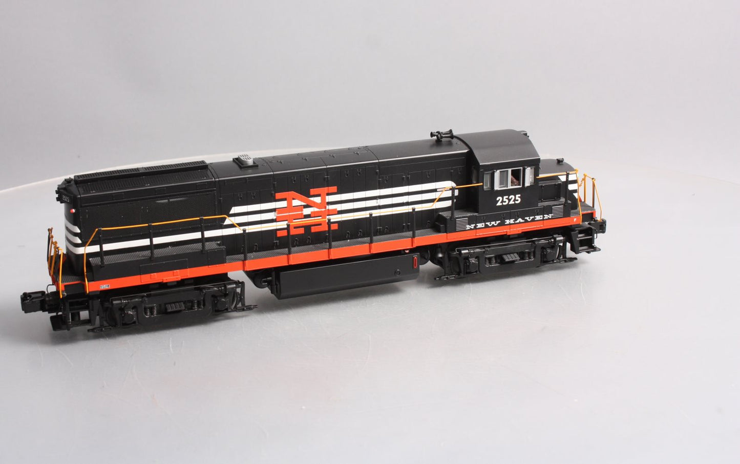 MTH 20-20145-1 O Gauge New Haven U25B Diesel Engine #2519 w/PS 2.0 Hi-Rail