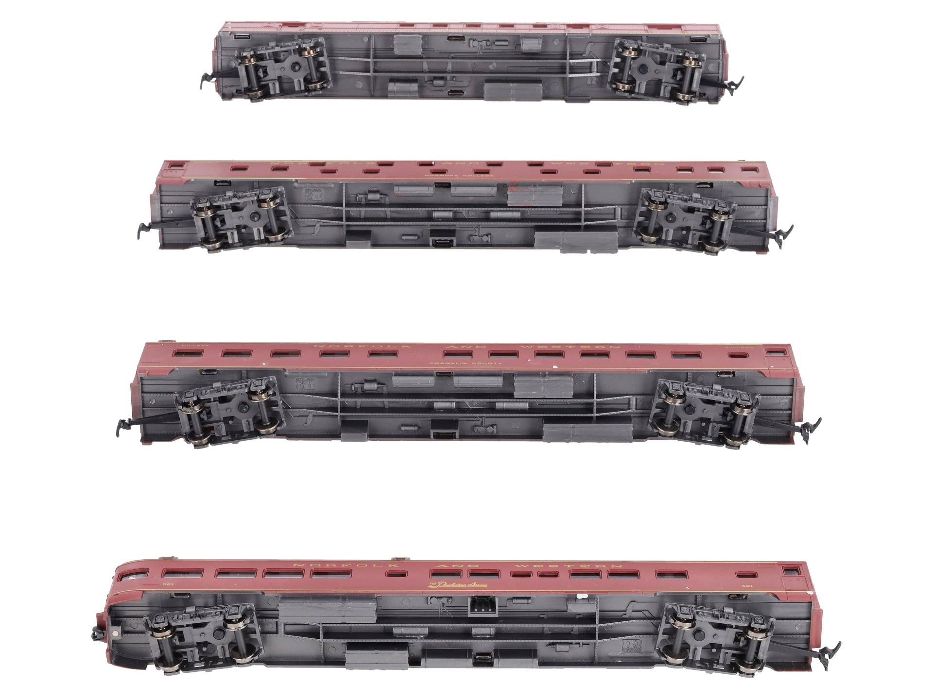 Rivarossi 6943 HO Norfolk and Western 1930‘s 4-Car Passenger Set (Set B) LN/Box