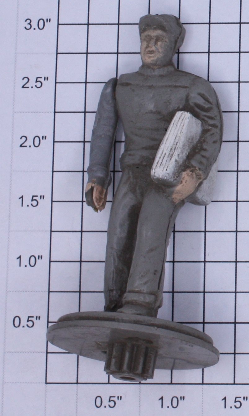 Lionel 128-85 Plastic Newsboy with Pinion