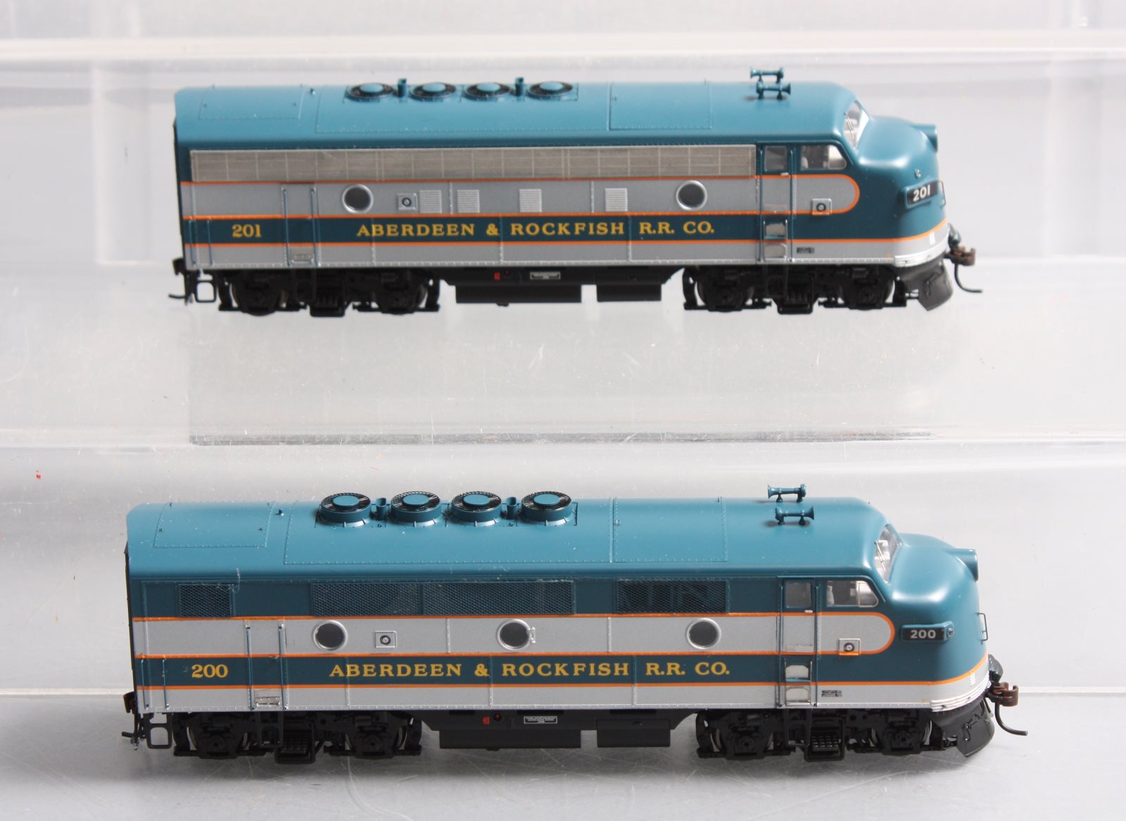 Athearn G22309 HO Aberdeen & Rockfish F-3A/F-3A Freight Set w/Sound LN/Box