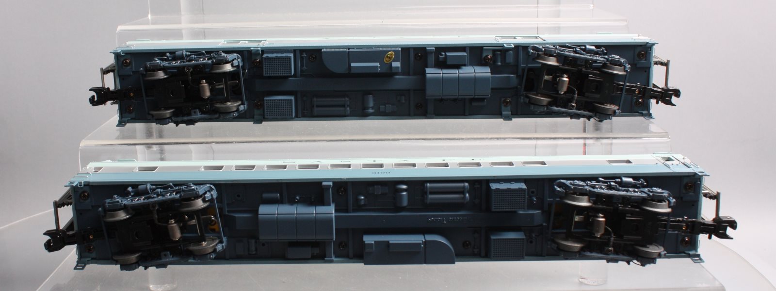 MTH 20-69170 O Santa Fe Blue Goose 70' ABS Streamlined Baggage/Coach 2-Car Set LN/Box