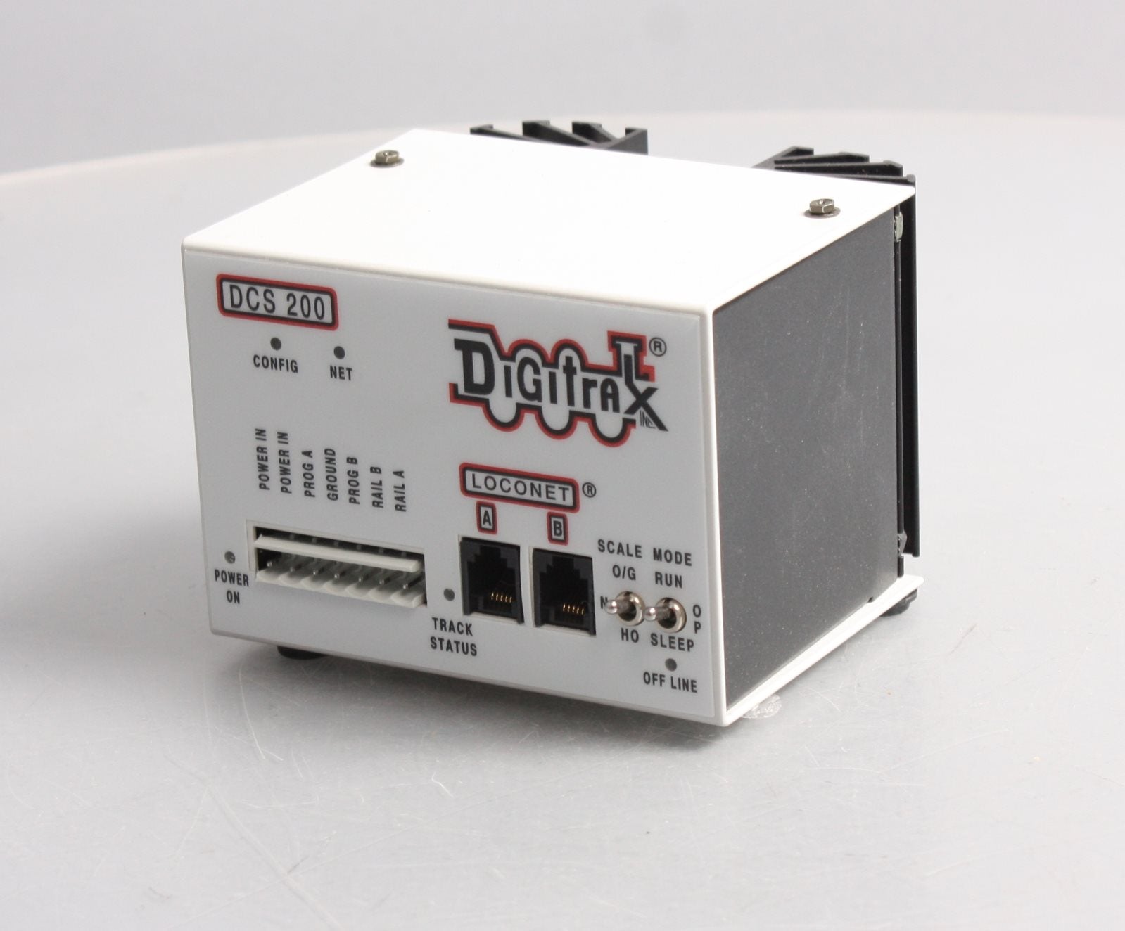 Digitrax DCS200 8 Amp DCC Command Station & Booster
