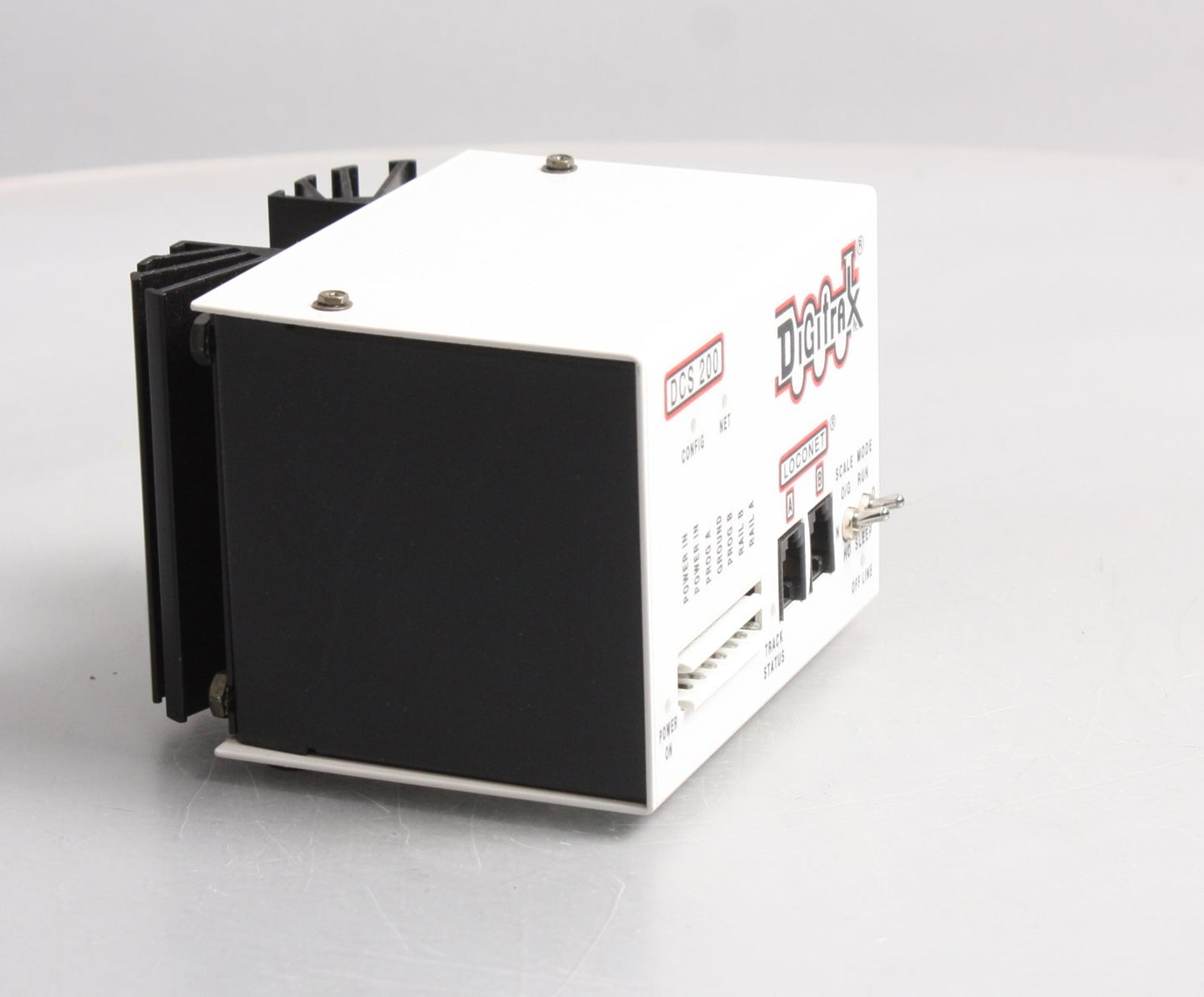 Digitrax DCS200 8 Amp DCC Command Station & Booster