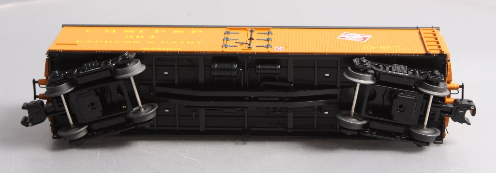 Lionel 6-52370 O Gauge MLRRC 2004 CMSt.P&P General American Milk Car #364 NIB