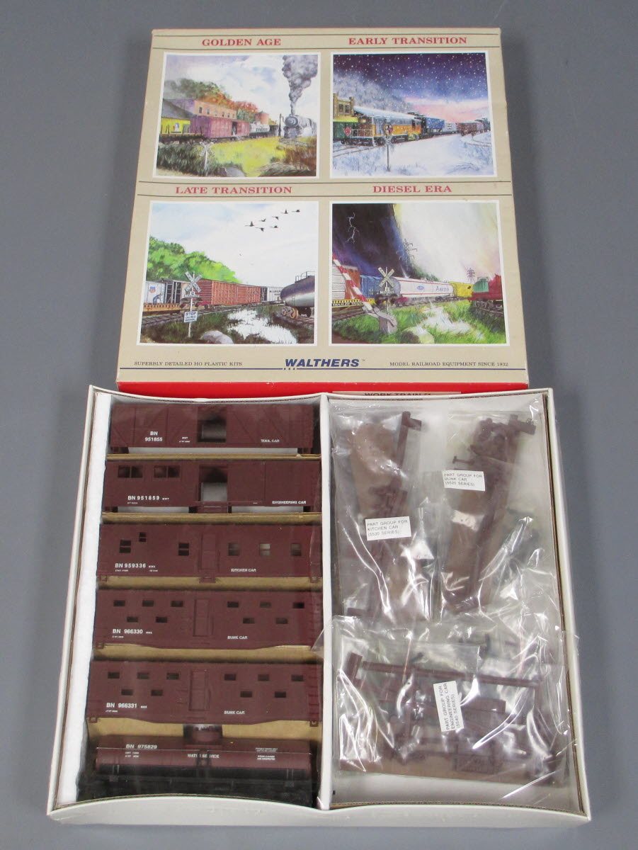 Walthers 932-914 HO Burlington Northern Work Train Kit #1
