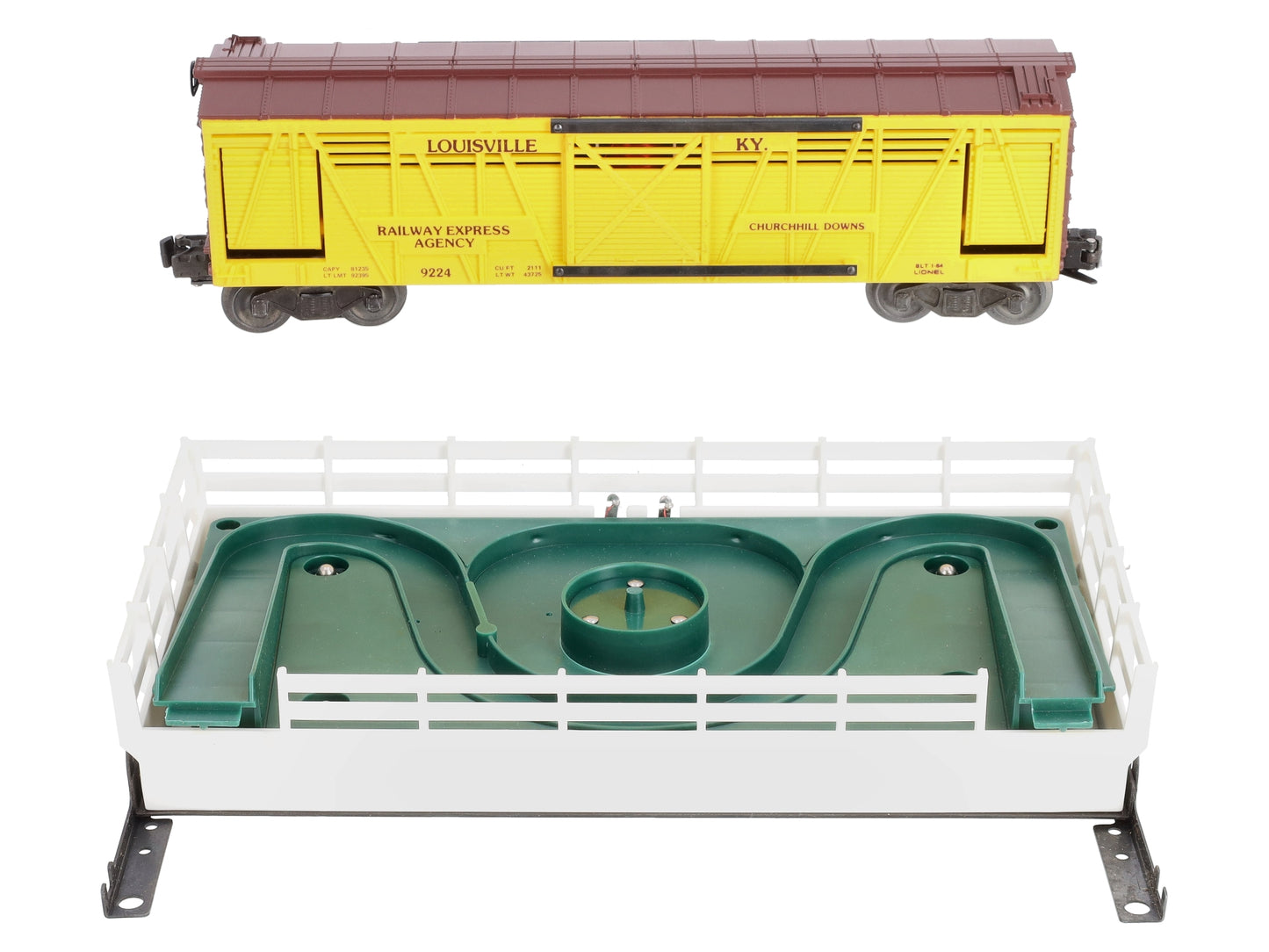 Lionel 6-9224 O Gauge Churchill Downs Operating Horse Car Set NIB