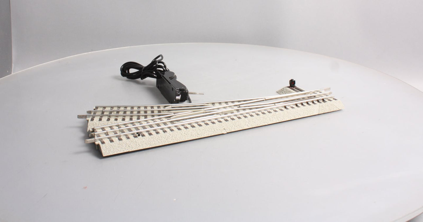 Lionel 6-81952 O-72 Right Hand Fastrack Remote/Command Switch Turnout NIB