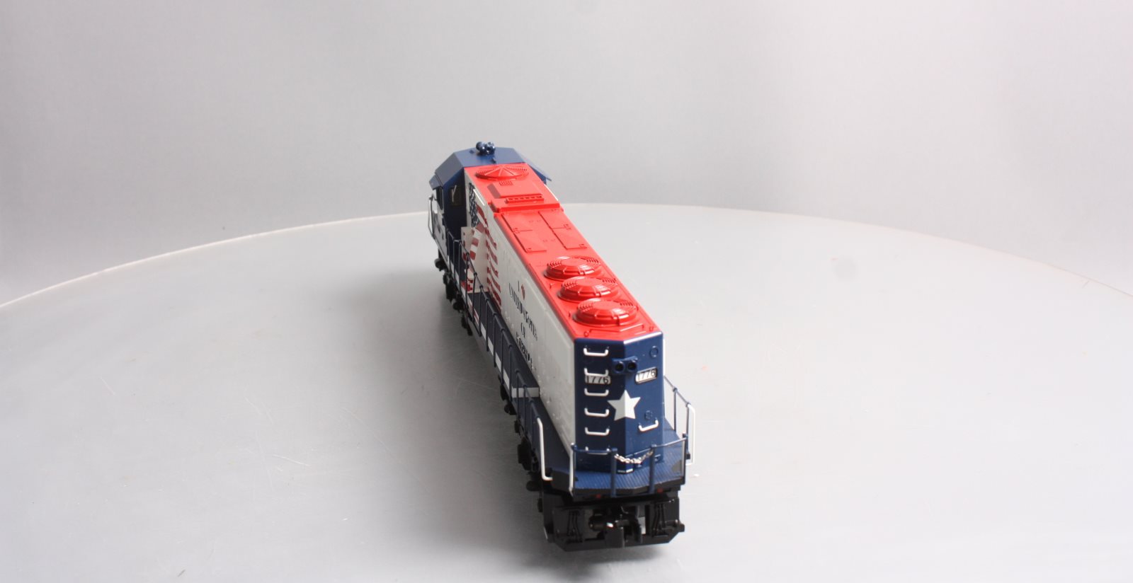 Lionel 6-28272 O Gauge I Love U.S.A. SD-60 Diesel Locomotive #1776 NIB
