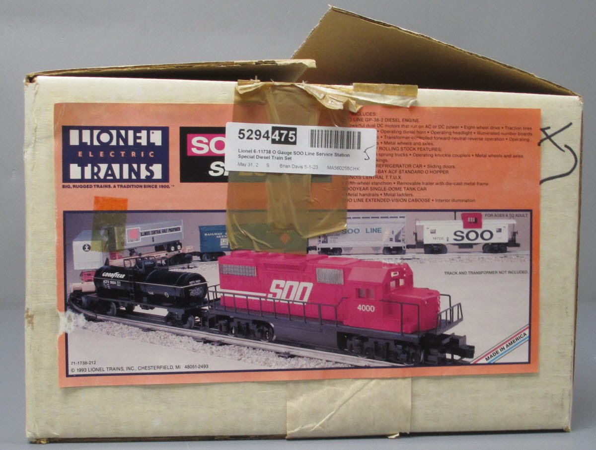 Lionel 6-11738 O Gauge SOO Line Service Station Special Diesel Train Set LN/Box