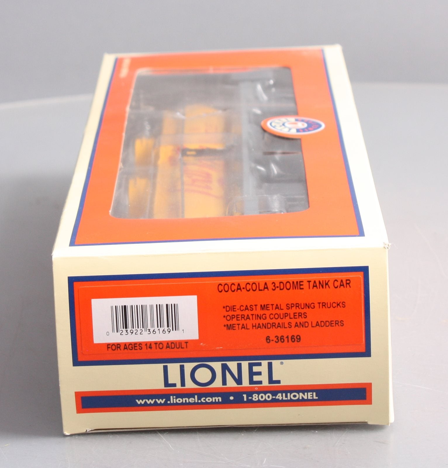 Lionel 6-36169 O Coca Cola 3-Dome Tank Car