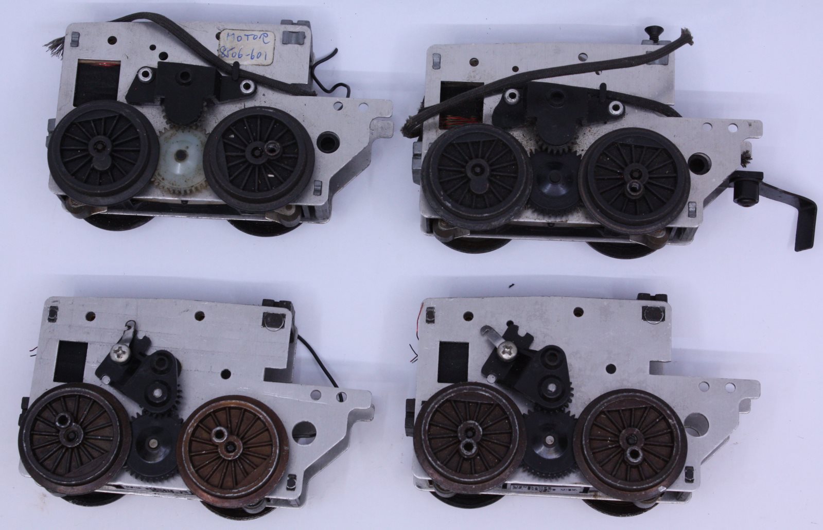 Lionel 8000-1 Steam Motor Chassis Assortment - Not Working (Set of 4)