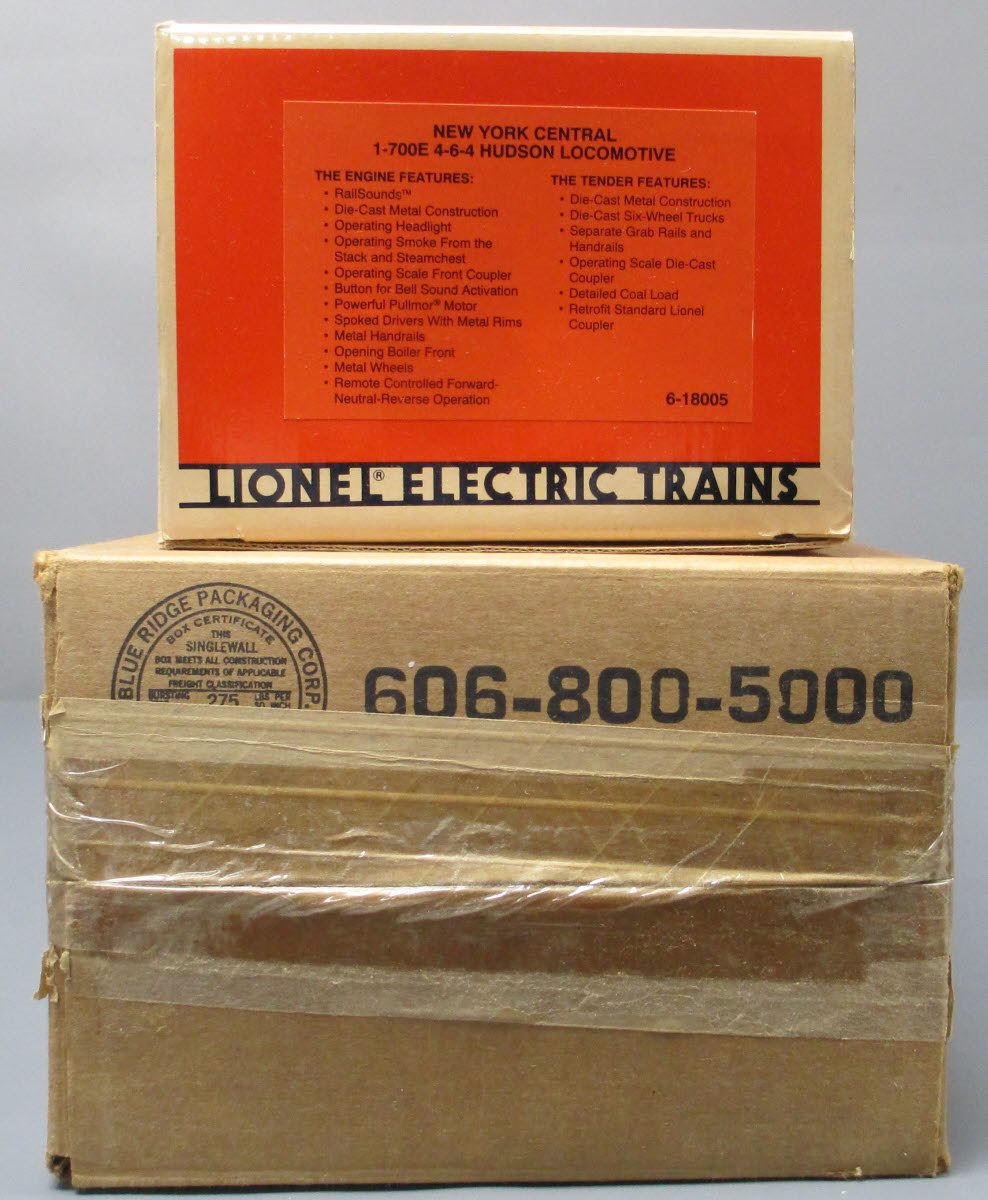 Lionel 6-18005 O NYC 4-6-4 700E Hudson Steam & Tender #5340 w/ Display Case LN/Box