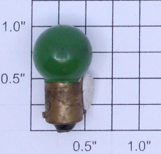 Lionel 431G 14 Volt Bayonet Base Translucent Green Large Globe Light Bulb