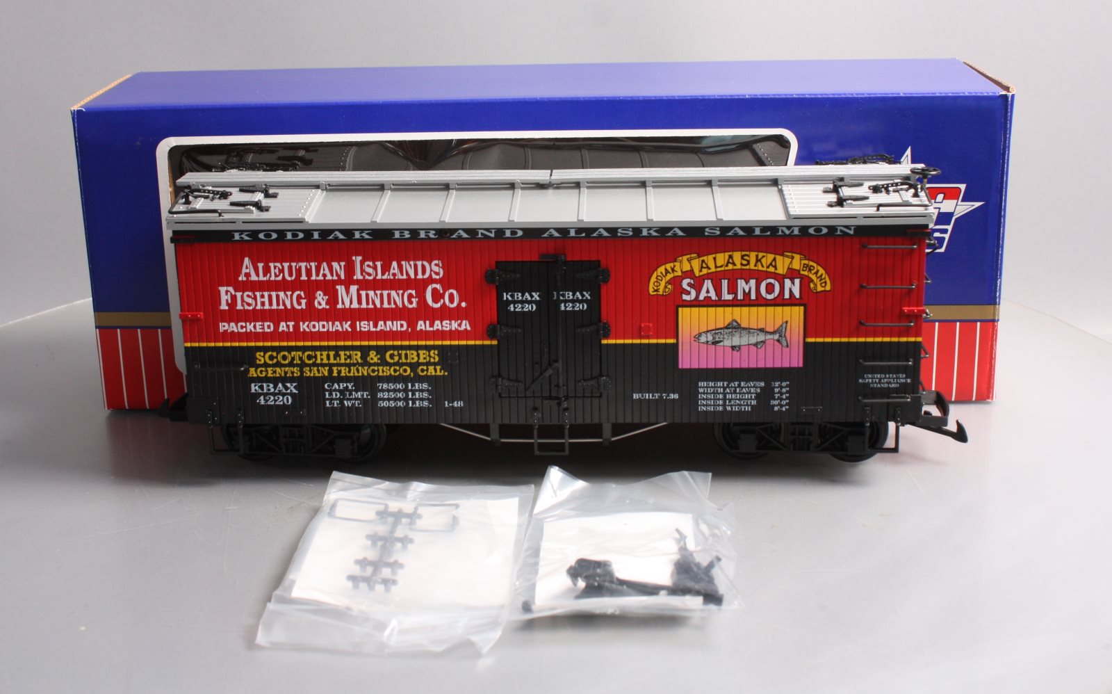 USA Trains R16221 G Alaska Salmon Reefer Car