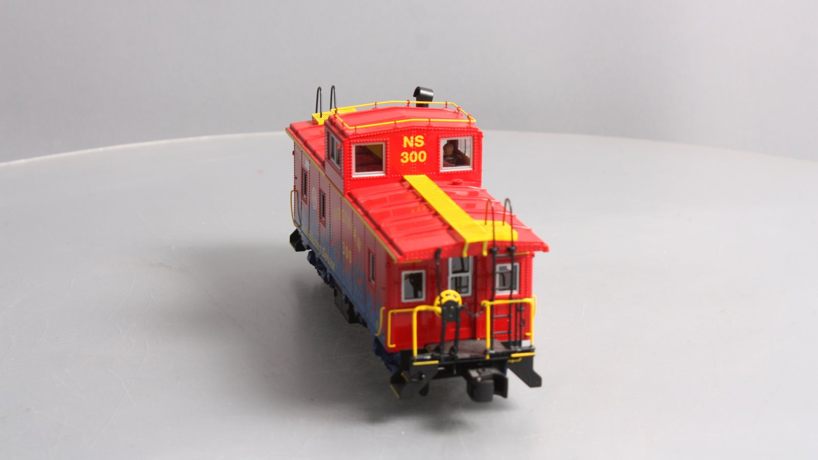 Lionel 6-27630 O Gauge Virginian Heritage CA-4 Caboose #300